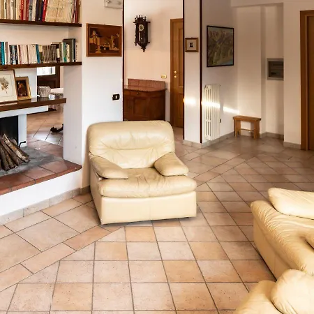 Tramonti Guesthouse&affittacamere 3* Colledara