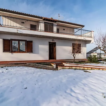 Tramonti Guesthouse&affittacamere بيت ضيافة 3*