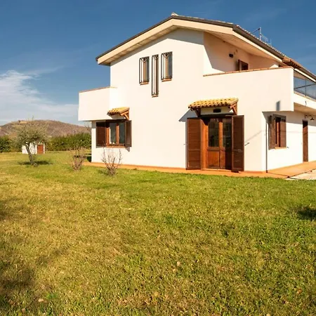 Maison d'hôtes Tramonti Guesthouse&affittacamere Colledara