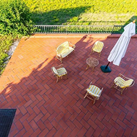 Tramonti Guesthouse&affittacamere 3* Colledara